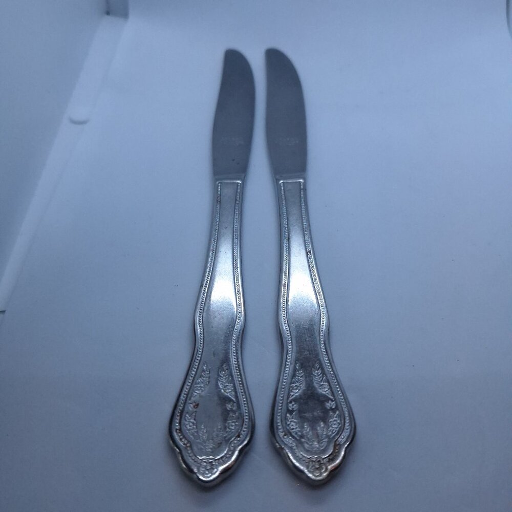 Reed & Barton VIRGINIA Stainless‎ Select Korea Glossy Silverware 2 Butter Knives